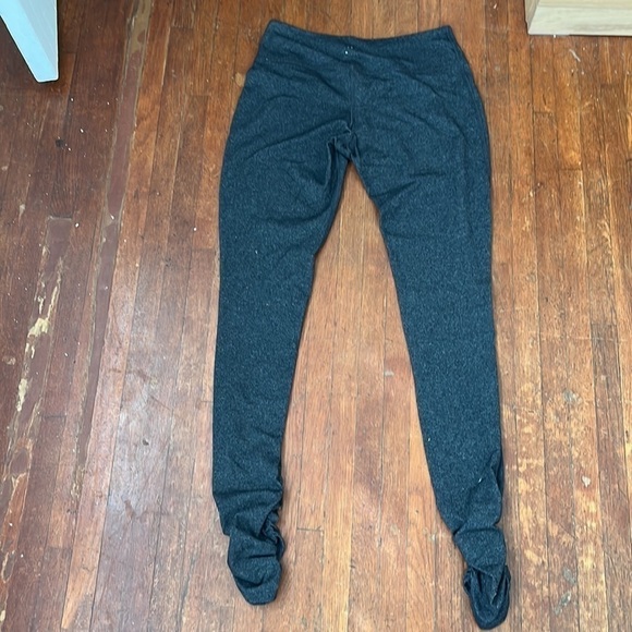 Beyond Yoga | Full Length Ruched Leggings - Picture 4 of 4